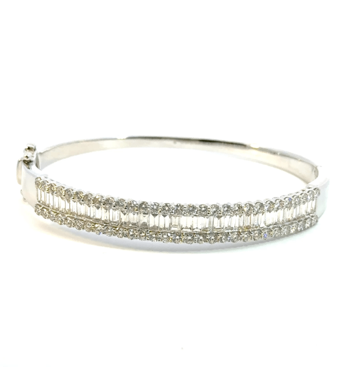 14KWG DIA-2.293CTW B-2.577 BANGLE